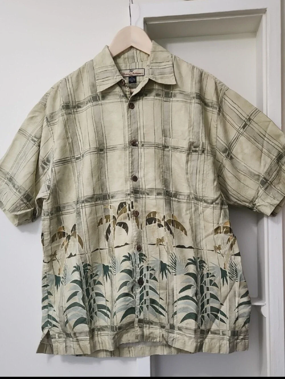Tommy Bahama Vintage 100% Silk Plaid Palm Tree Border Print Camp Shirt M - Picture 3 of 16